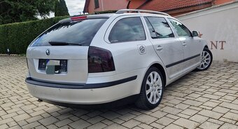 Skoda octavia 2.0 tdi 4x4 (BMM) Laurin&Klement - 5