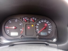 VW Golf IV 1,9TDI 66kW ALH - náhradné diely 129 000km - 5