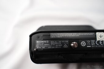Sony A7+battery grip+2 batérie+objektiv+64gb card(full set) - 5