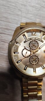 Pánske hodinky Diesel Mega Chief DZ4360 – zlaté, chronograf - 5
