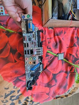 Ponukam na predaj zakladnu dosku msi g41 - 5