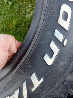 All terrain 245/75 R17 - 5