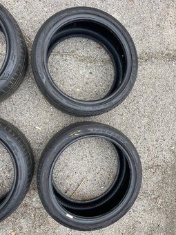 Predám letné športové pneu Dunlop Sportmaxx RT2 R 18 - 5
