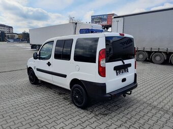 Fiat Doblo 1.9jtd 77kw combi model 2007 - 5