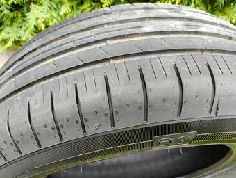 Goodyear Efficientgrip Performance 215/65 R17 - 5