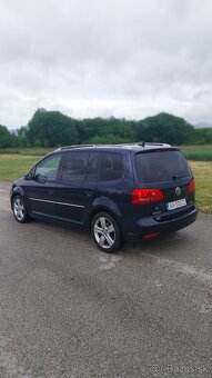 Volkswagen Touran 2.0 TDI Comfortline 103 kw - 5