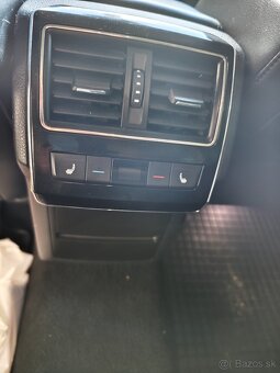 Škoda Superb 2.0 tdi manuál 110kw - 5