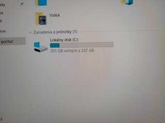 predám ntb Dell latitude e5550 /Intel core i5 / 8gb ram /ssd - 5