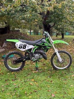 Kawasaki KX 125 - 5