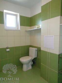 Ubytovacie zariadenie - Apartmánové byty Nové Mesto n/V, RED - 5