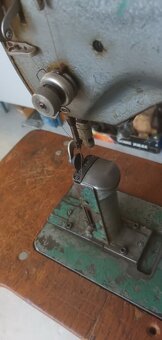 Obuvnícky šijací stroj - 5