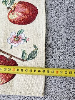 Jabĺčkove prestierania - 5