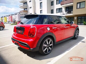 MINI Cooper S - 2023 - 5700km - Záruka - 5