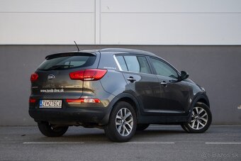 Kia Sportage 2.0 CRDI - 5