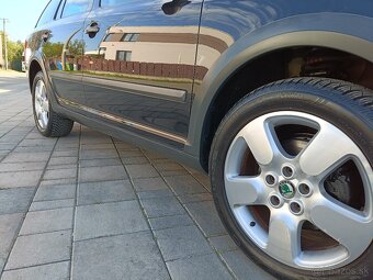 ŠKODA OCTAVIA SCOUT 4x4 2.0 TDI 103 kW CR - 5