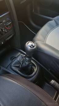 Peugeot 207 - 5