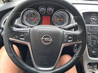 Opel astra J 2.0 CDTI 118 kw - 5