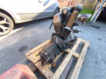 MERCEDES-BENZ (Motor s prevodovkou) - 5