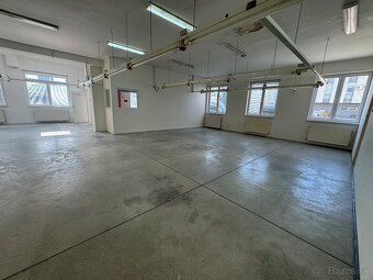 MULTIFUNKČNÝ OBJEKT V ŠAMORÍNE PRI ZJAZDE R7 - 5