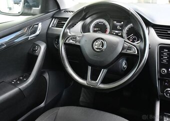 Škoda Octavia 1.6TDi LED TAŽNÉ ČR 85 kw - 5
