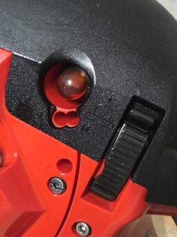 Jonsered CS 2250 S motorova pila top stav - 5