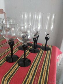Sklo, starožitnosť, vázy, karafa, poháre - 5