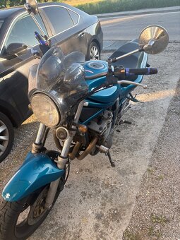 Suzuki bandit 600 - 5