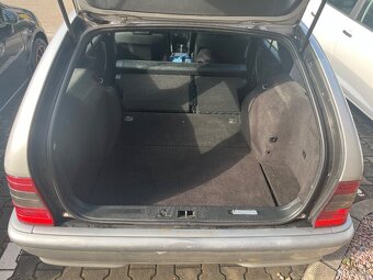 Mercedes-Benz W202 - 5