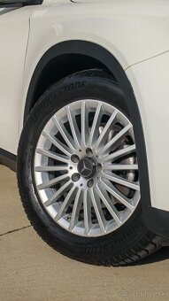 Mercedes - Benz GLA 180 - 5