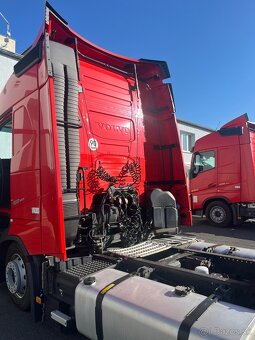 VOLVO FH 460 GLOBE EURO 6 - 5