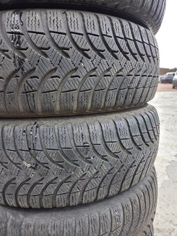 Michelin Alpin 4 185/60r15 zimna - 5