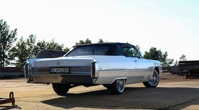 Cadillac DeVille kabriolet (1965) - svadba, foto, video - 5