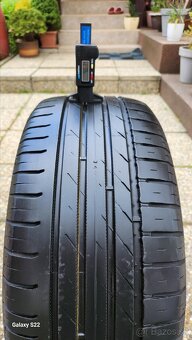 NOKIAN WETPROOF 215/45 R16 - 5