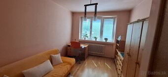 3-izbový s garážou a záhradkou - 5