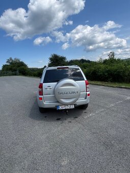 Suzuki Grand Vitara 1.9 DDIS 4x4 - 5