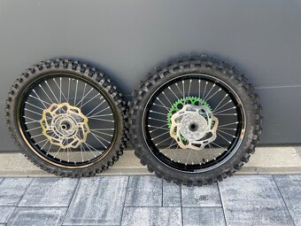 Predám sadu kolies Kawasaki Kxf - 5