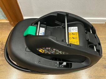 Maxi Cosi Coral 360 autosedačka Essential Black - 5