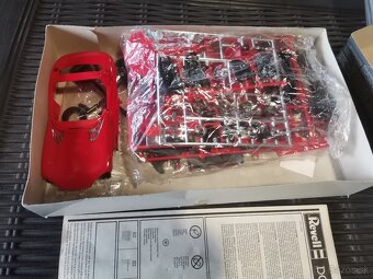 DODGE  VIPER R/T10 PLASTIKOVÝ MODEL - 5