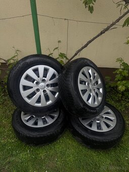Sada pneu 195/65 R15 + disky + puklice Hyundai - 5