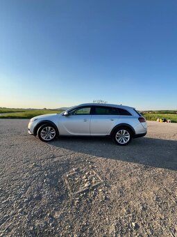 Opel Insignia Country Tourer 4x4 - 5