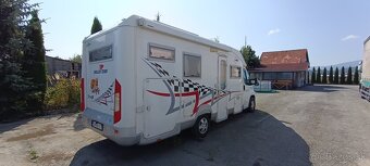 Karavan polointegrál, 3.0, 3,5t, 2007 - 5