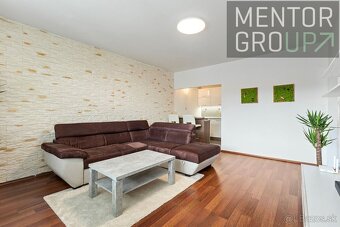 360° VR - Ponúkame na predaj pekný, 2i. byt v Starom Meste - - 5