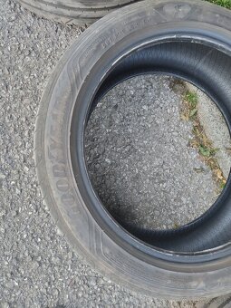 Goodyear 235/45/R18 - 5