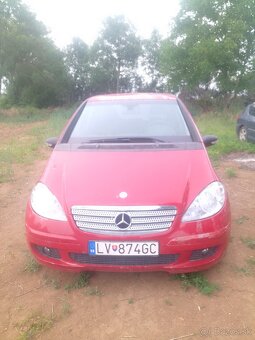 Mercedes Benz A180 - 5