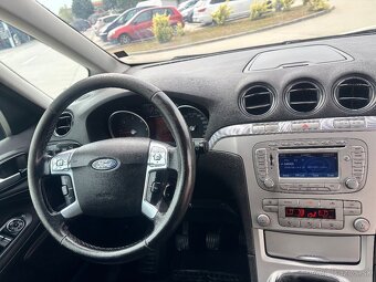 Ford galaxy - 5