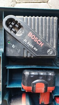 Akú vŕtačka bosch - 5