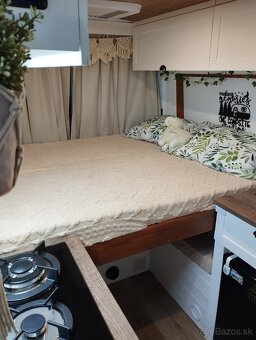Autokaravan,obytná dodávka, - 5