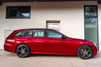 Mercedes-Benz E 220d 4Matic AMG Line / Night Paket / DPH - 5