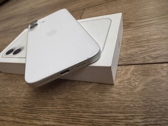 iPhone 16 plus 128GB záruka - 5