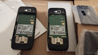 2x Nokia E52 Kompletní balení - 5